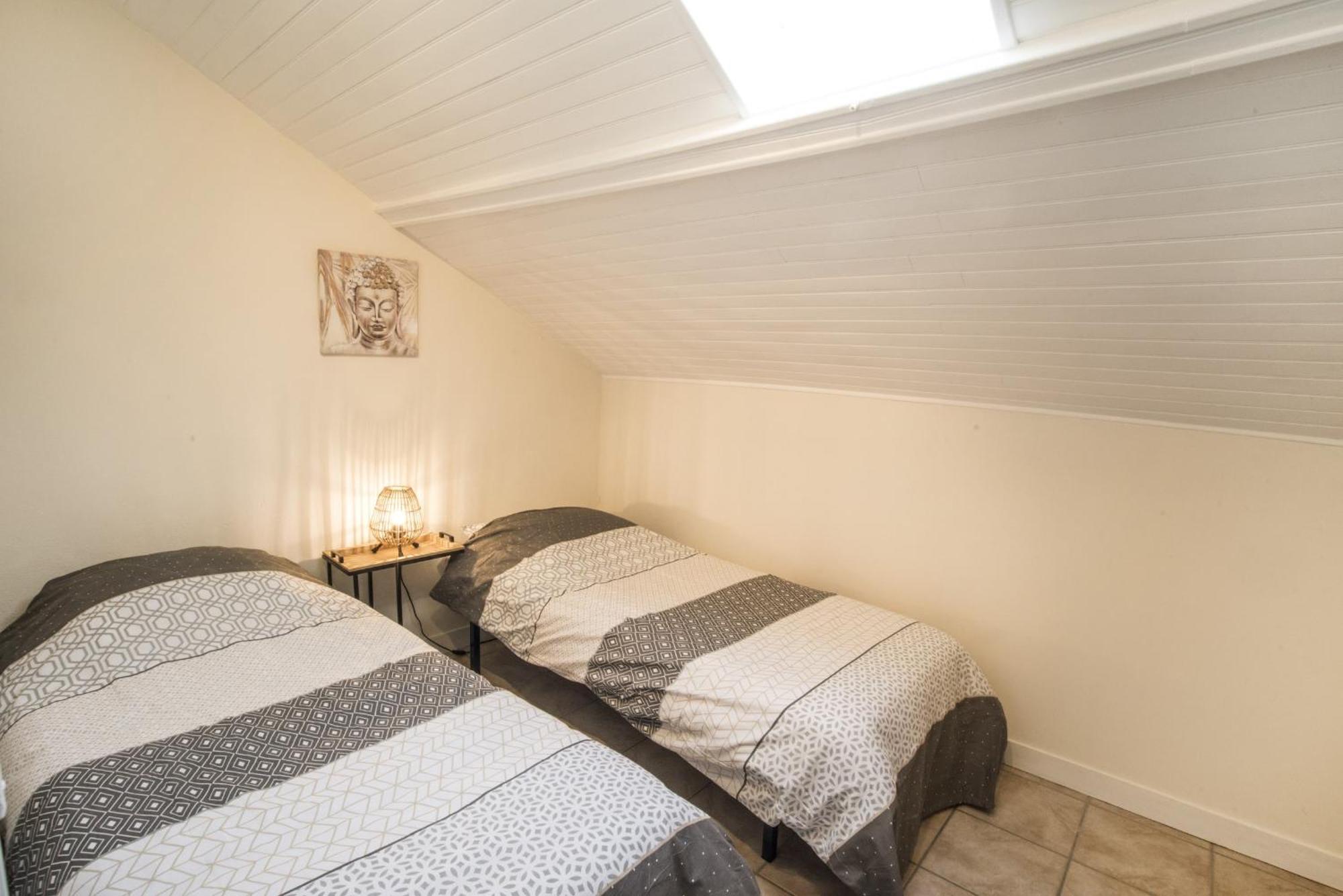 Maison De Ville Nlr - 6 Lits Simples - Bbq - Proche Gare - Grand Parking ノジャン・ル・ロトルー エクステリア 写真
